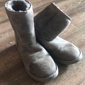 Grey uggs